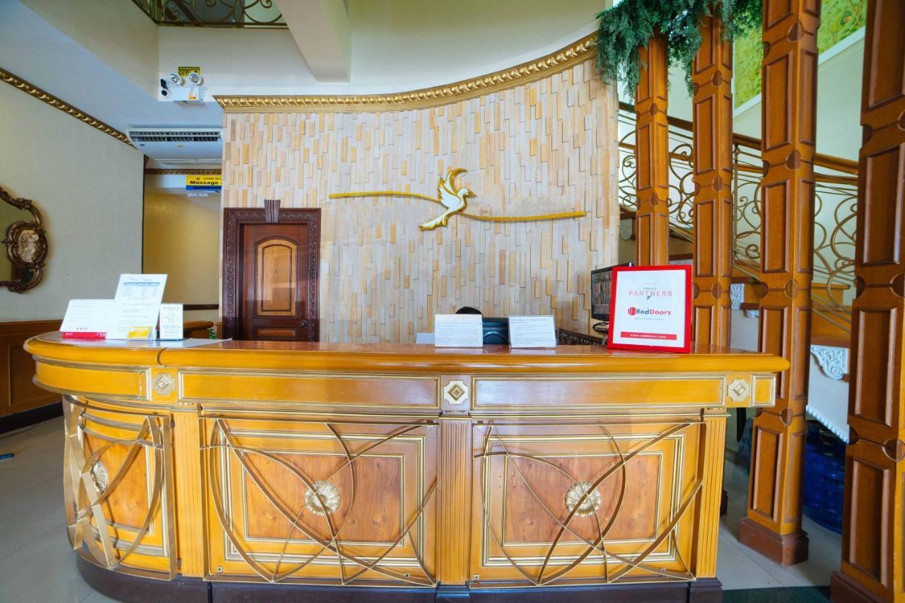 Reddoorz Premium @ Korea Town Angeles City Eksteriør bilde