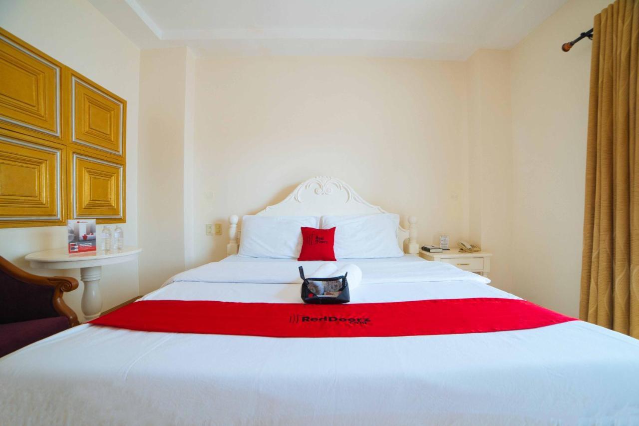 Reddoorz Premium @ Korea Town Angeles City Eksteriør bilde