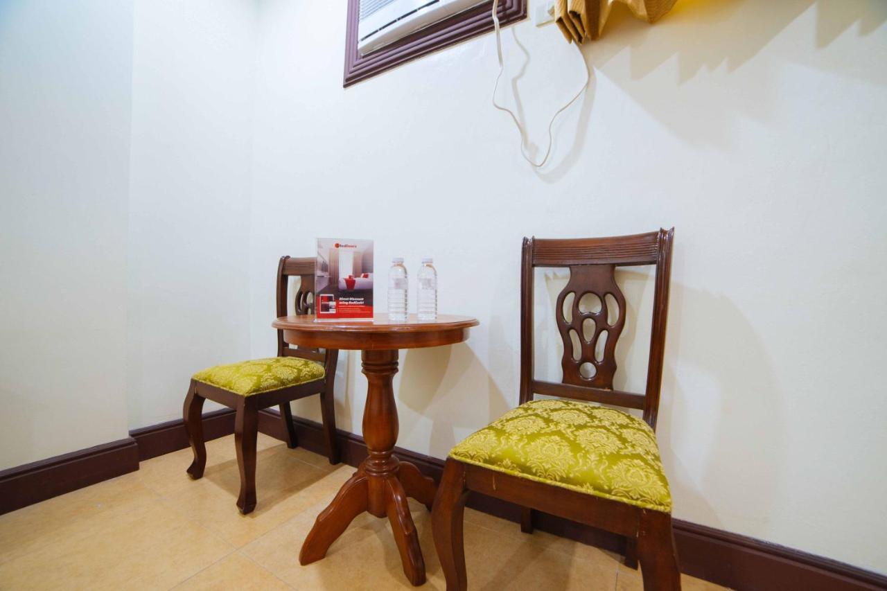 Reddoorz Premium @ Korea Town Angeles City Eksteriør bilde