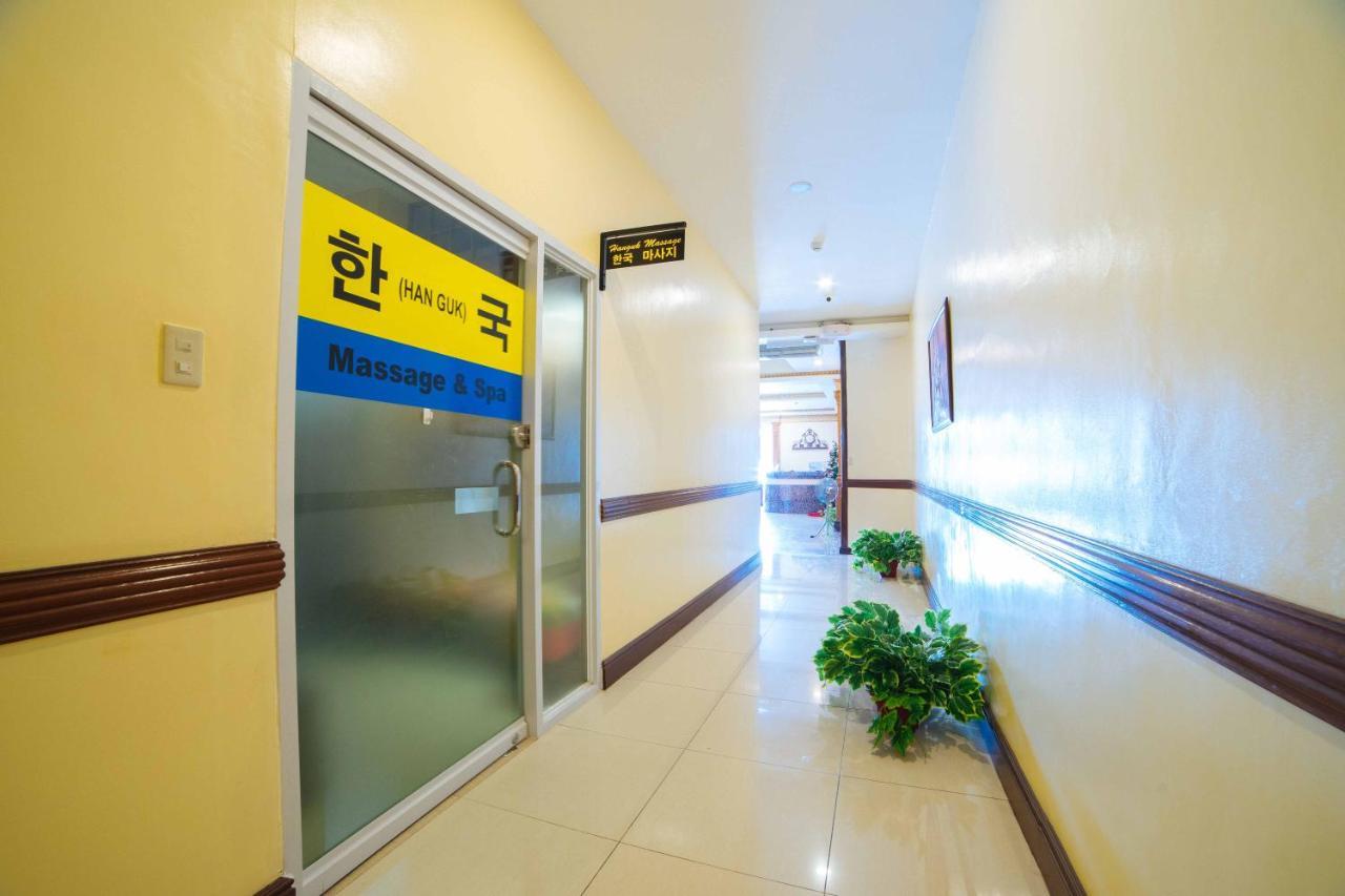 Reddoorz Premium @ Korea Town Angeles City Eksteriør bilde